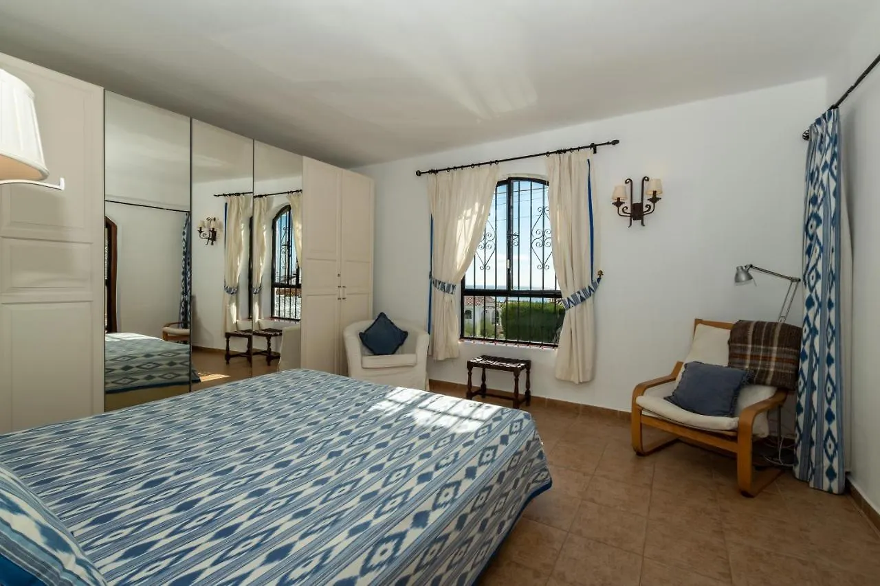 Las Lilas, Nerja Villa